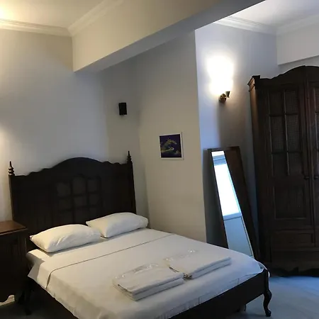 Goecekinn * גוג'ק