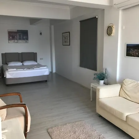 Goecekinn Szálloda *