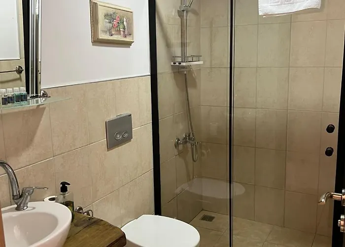 Goecekinn Szálloda *